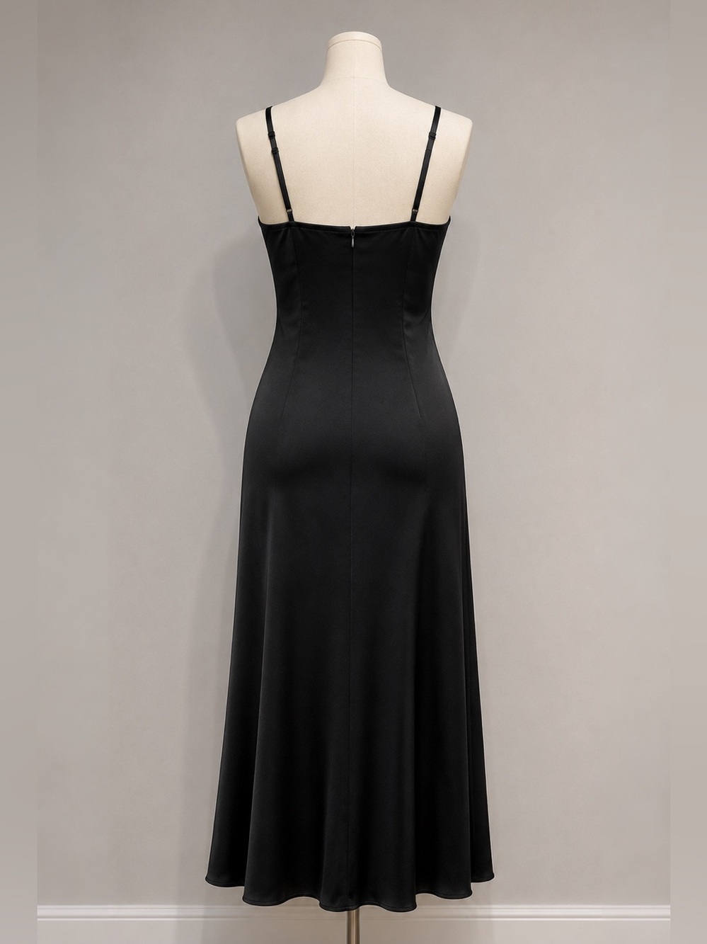 FOREVER 21 BLACK SATIN SLIP MAXI DRESS | ADJUSTABLE STRAPS | FORMAL | SIZE SMALL - Picture 4 of 7